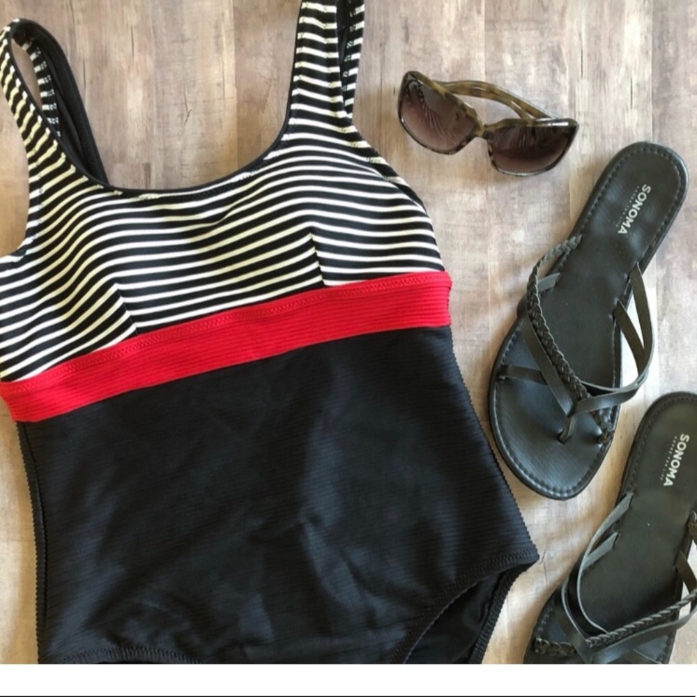 Lands End Tank Swim Suit, Size 4